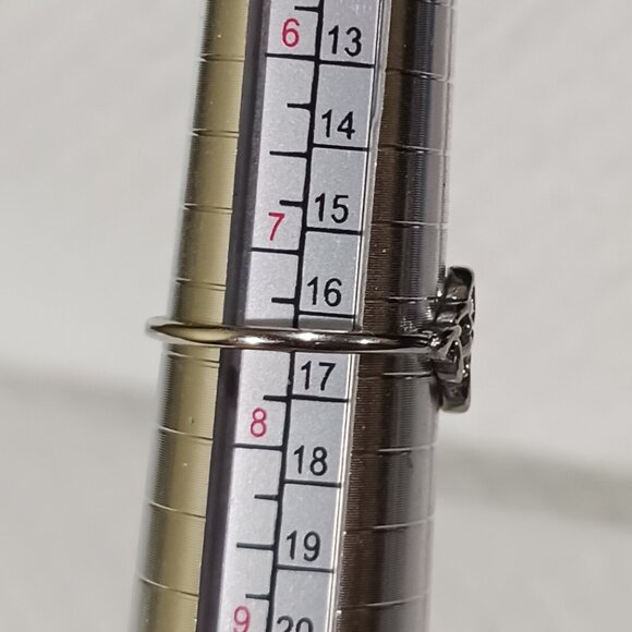 NWOT Vintage Silver Celtic Knot Infinity Love Knot Ring Size 7.5 - Picture 11 of 12